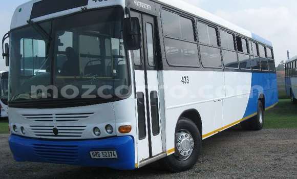 Nunua Ilio tumika Scania R420 Nyeupe Lori ndani ya Maputo nchini Maputo Nunua Ilio tumika Scania R420 Nyeupe Lori ndani ya Maputo nchini Maputo