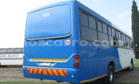 Nunua Ilio tumika Scania R420 Nyeupe Lori ndani ya Maputo nchini Maputo Nunua Ilio tumika Scania R420 Nyeupe Lori ndani ya Maputo nchini Maputo
