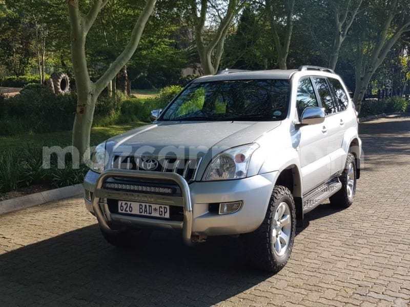 Big with watermark toyota land cruiser prado maputo maputo 9309