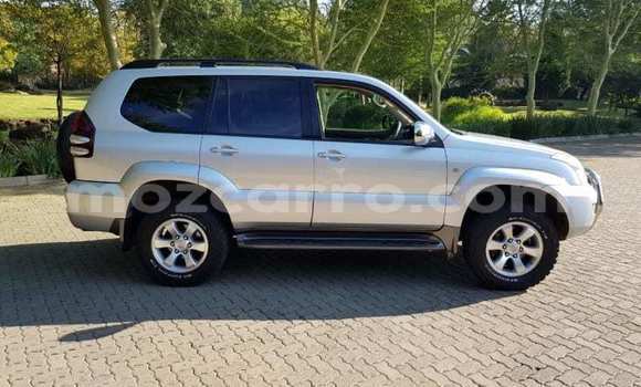Nunua Ilio tumika Toyota Land Cruiser Prado Fedha Gari ndani ya Maputo nchini Maputo Nunua Ilio tumika Toyota Land Cruiser Prado Fedha Gari ndani ya Maputo nchini Maputo