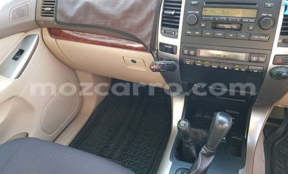 Nunua Ilio tumika Toyota Land Cruiser Prado Fedha Gari ndani ya Maputo nchini Maputo Nunua Ilio tumika Toyota Land Cruiser Prado Fedha Gari ndani ya Maputo nchini Maputo