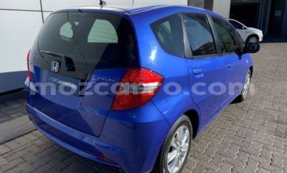 Buy Used Honda Jazz Blue Car in Beira in Sofala Buy Used Honda Jazz Blue Car in Beira in Sofala