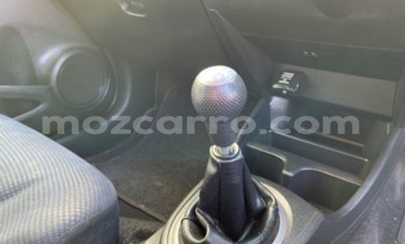 Buy Used Honda Jazz Blue Car in Beira in Sofala Buy Used Honda Jazz Blue Car in Beira in Sofala