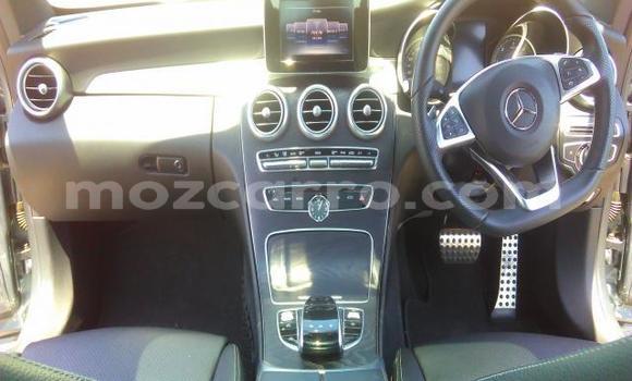 Nunua Ilio tumika Mercedes‒Benz C-Class Fedha Gari ndani ya Maputo nchini Maputo Nunua Ilio tumika Mercedes‒Benz C-Class Fedha Gari ndani ya Maputo nchini Maputo