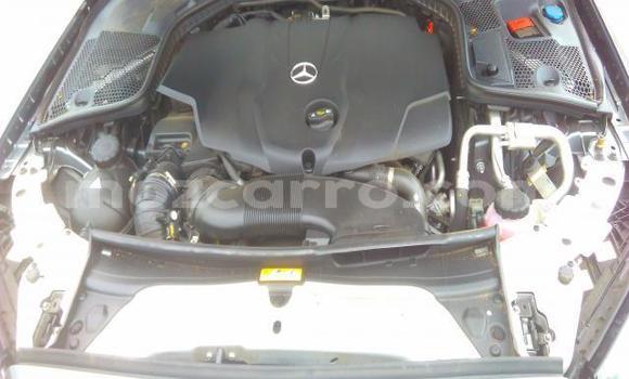 Nunua Ilio tumika Mercedes‒Benz C-Class Fedha Gari ndani ya Maputo nchini Maputo Nunua Ilio tumika Mercedes‒Benz C-Class Fedha Gari ndani ya Maputo nchini Maputo