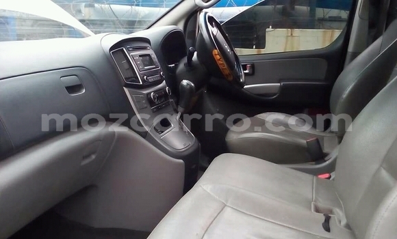 Tenga Tsaru Hyundai H1 Sirivha Mota in Achachinja in Tete Tenga Tsaru Hyundai H1 Sirivha Mota in Achachinja in Tete