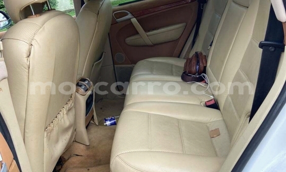 Tenga Tsaru Porsche Cayenne Chena Mota in Achachinja in Tete Tenga Tsaru Porsche Cayenne Chena Mota in Achachinja in Tete