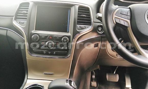Tenga Tsaru Jeep Grand Cherokee Zvimwe Mota in Maputo in Maputo Tenga Tsaru Jeep Grand Cherokee Zvimwe Mota in Maputo in Maputo
