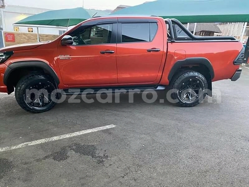 Big with watermark toyota hilux tete mutarara 9341