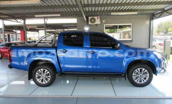 Buy Used Isuzu KB Blue Car in Maputo in Maputo Buy Used Isuzu KB Blue Car in Maputo in Maputo
