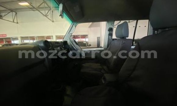 Nunua Ilio tumika Toyota Land Cruiser Brown Gari ndani ya Balama nchini Cabo Delgado Nunua Ilio tumika Toyota Land Cruiser Brown Gari ndani ya Balama nchini Cabo Delgado