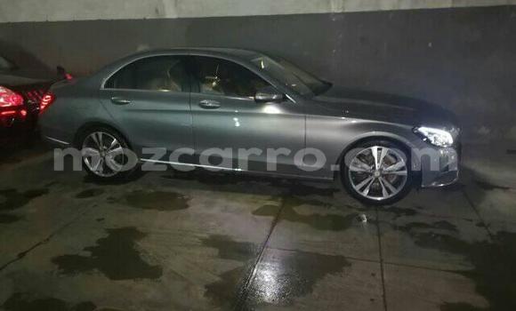 Tenga Tsaru Mercedes‒Benz C-Class Sirivha Mota in Maputo in Maputo Tenga Tsaru Mercedes‒Benz C-Class Sirivha Mota in Maputo in Maputo