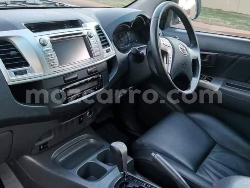 Big with watermark toyota hilux maputo maputo 9369