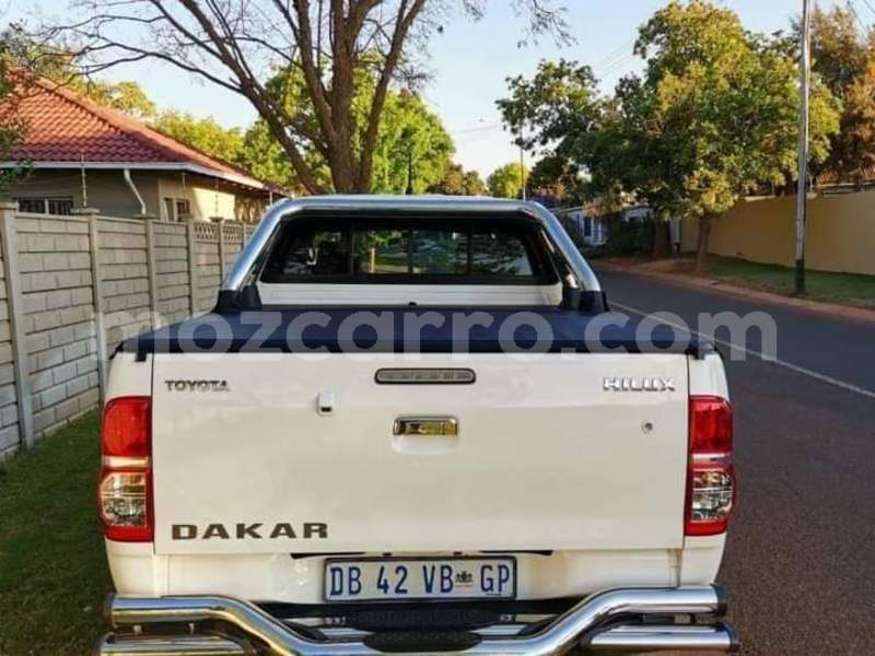 Big with watermark toyota hilux maputo maputo 9369