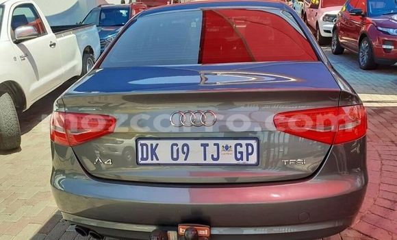 Tenga Tsaru Audi A4 Zvimwe Mota in Achachinja in Tete Tenga Tsaru Audi A4 Zvimwe Mota in Achachinja in Tete