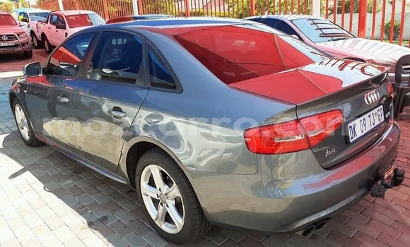 Tenga Tsaru Audi A4 Zvimwe Mota in Achachinja in Tete Tenga Tsaru Audi A4 Zvimwe Mota in Achachinja in Tete