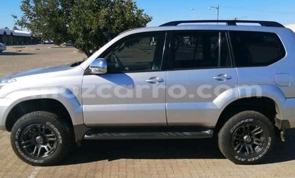 Tenga Tsaru Toyota Land Cruiser Prado Sirivha Mota in Achachinja in Tete Tenga Tsaru Toyota Land Cruiser Prado Sirivha Mota in Achachinja in Tete