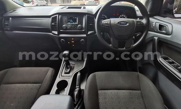 Tenga Tsaru Ford Everest Chena Mota in Achachinja in Tete Tenga Tsaru Ford Everest Chena Mota in Achachinja in Tete