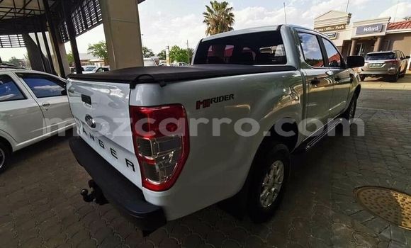 Tenga Tsaru Ford Ranger Chena Mota in Achachinja in Tete Tenga Tsaru Ford Ranger Chena Mota in Achachinja in Tete