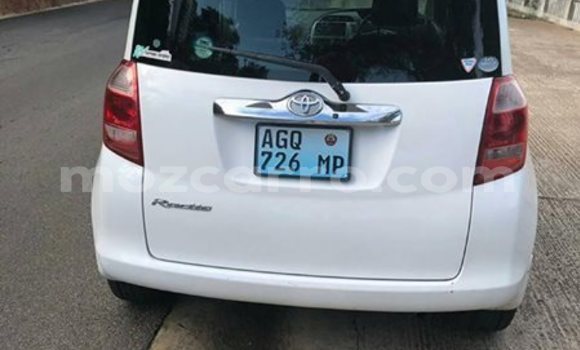 Buy Used Toyota Ractis White Car in Maputo in Maputo Buy Used Toyota Ractis White Car in Maputo in Maputo