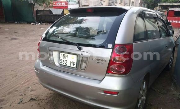 Buy Used Toyota Nadia Silver Car in Maputo in Maputo Buy Used Toyota Nadia Silver Car in Maputo in Maputo