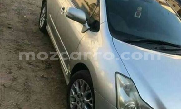 Buy Used Toyota Blade Silver Car in Maputo in Maputo Buy Used Toyota Blade Silver Car in Maputo in Maputo