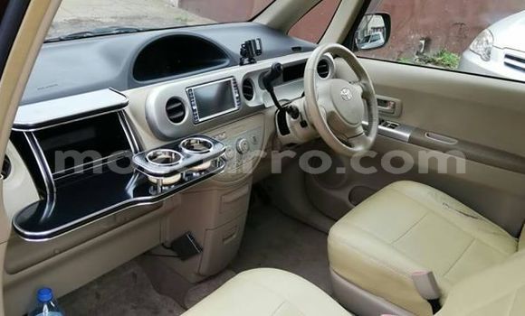 Buy Used Toyota Porte Black Car in Maputo in Maputo Buy Used Toyota Porte Black Car in Maputo in Maputo