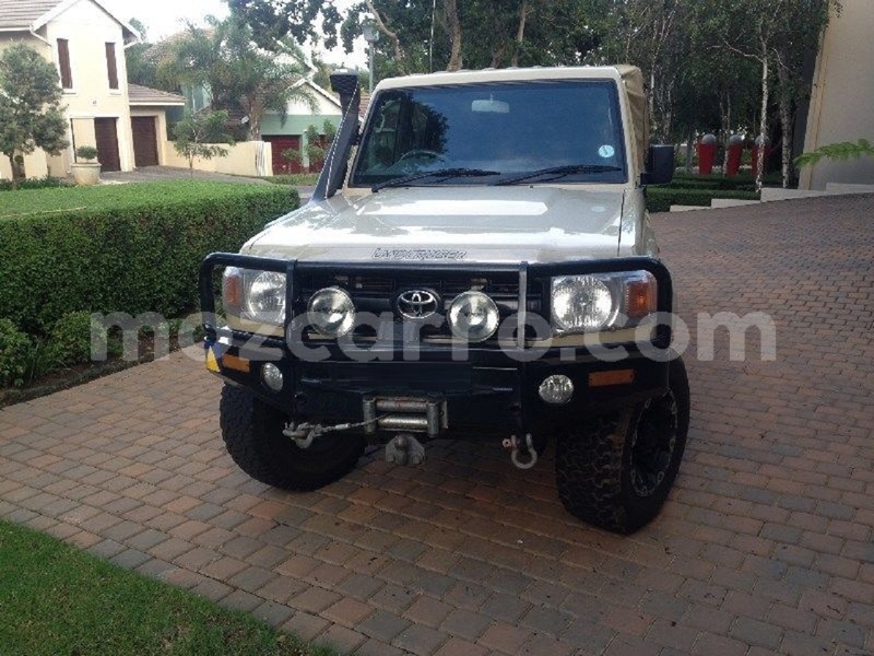 Big with watermark toyota land cruiser maputo maputo 9412