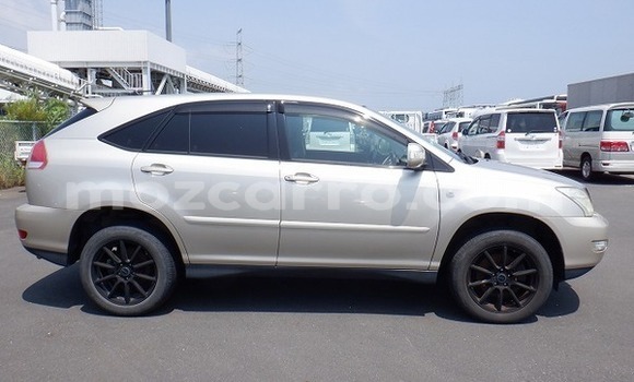 Comprar Usado Toyota Harrier Prata Carro em Maputo em Maputo Comprar Usado Toyota Harrier Prata Carro em Maputo em Maputo