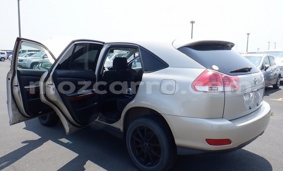 Comprar Usado Toyota Harrier Prata Carro em Maputo em Maputo Comprar Usado Toyota Harrier Prata Carro em Maputo em Maputo