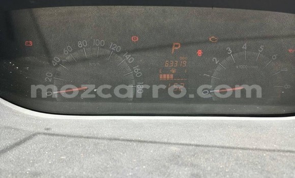 Buy Used Toyota Ractis Green Car in Maputo in Maputo Buy Used Toyota Ractis Green Car in Maputo in Maputo