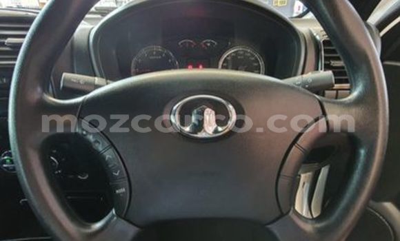 Tenga Tsaru GMC Acadia Chena Mota in Chokwe in Gaza Tenga Tsaru GMC Acadia Chena Mota in Chokwe in Gaza