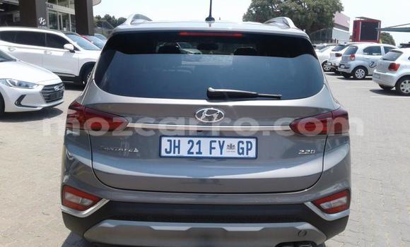 Comprar Usado Hyundai Santa Fe Prata Carro em Balama em Cabo Delgado Comprar Usado Hyundai Santa Fe Prata Carro em Balama em Cabo Delgado