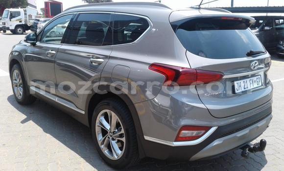 Comprar Usado Hyundai Santa Fe Prata Carro em Balama em Cabo Delgado Comprar Usado Hyundai Santa Fe Prata Carro em Balama em Cabo Delgado