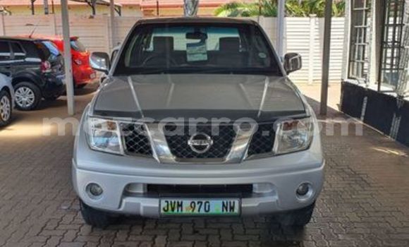 Nunua Ilio tumika Nissan Navara Fedha Gari ndani ya Balama nchini Cabo Delgado