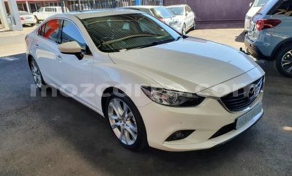 Buy Used Mazda 6 White Car in Beira in Sofala