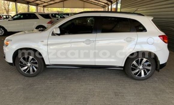 Buy Used Mitsubishi ASX White Car in Beira in Sofala Buy Used Mitsubishi ASX White Car in Beira in Sofala