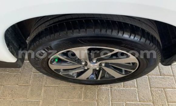 Buy Used Mitsubishi ASX White Car in Beira in Sofala Buy Used Mitsubishi ASX White Car in Beira in Sofala