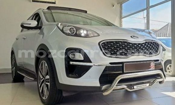 Buy Used Kia Sportage Silver Car in Chokwe in Gaza Buy Used Kia Sportage Silver Car in Chokwe in Gaza