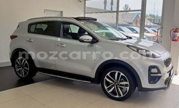 Buy Used Kia Sportage Silver Car in Chokwe in Gaza Buy Used Kia Sportage Silver Car in Chokwe in Gaza