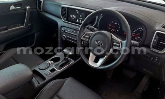Buy Used Kia Sportage Silver Car in Chokwe in Gaza Buy Used Kia Sportage Silver Car in Chokwe in Gaza