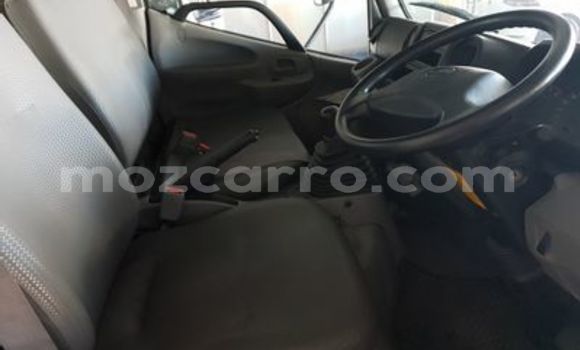 Buy Used Hino 300 Series White Truck in Beira in Sofala Buy Used Hino 300 Series White Truck in Beira in Sofala
