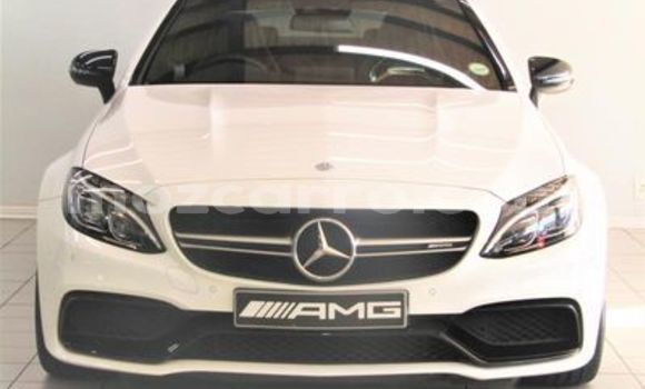 Buy Used Mercedes‒Benz C-Class White Car in Maputo in Maputo Buy Used Mercedes‒Benz C-Class White Car in Maputo in Maputo