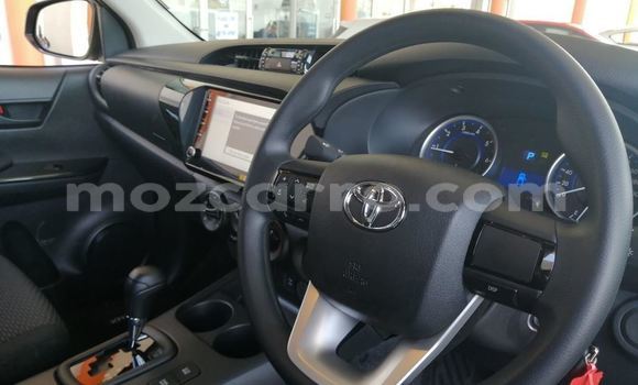 Nunua Ilio tumika Toyota Hilux Fedha Gari ndani ya Gilé nchini Zambezia