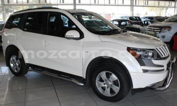 Buy Used Mahindra Xylo White Car in Chimoio in Manica Buy Used Mahindra Xylo White Car in Chimoio in Manica