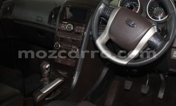 Buy Used Mahindra Xylo White Car in Chimoio in Manica Buy Used Mahindra Xylo White Car in Chimoio in Manica