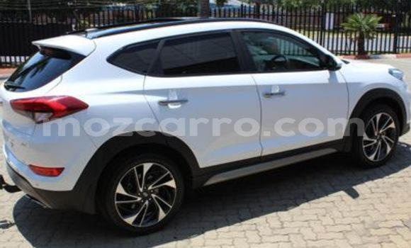 Buy Used Hyundai Tucson White Car in Chimoio in Manica Buy Used Hyundai Tucson White Car in Chimoio in Manica