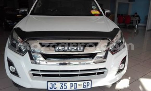 Buy Used Isuzu KB White Car in Chimoio in Manica Buy Used Isuzu KB White Car in Chimoio in Manica