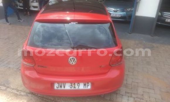 Tenga Tsaru Volkswagen Polo Tsvuku Mota in Zumbo in Tete Tenga Tsaru Volkswagen Polo Tsvuku Mota in Zumbo in Tete