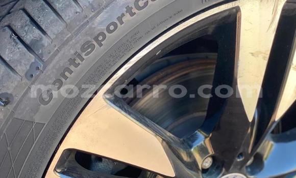 Tenga Tsaru Mercedes‒Benz Viano Sirivha Mota in Zumbo in Tete Tenga Tsaru Mercedes‒Benz Viano Sirivha Mota in Zumbo in Tete